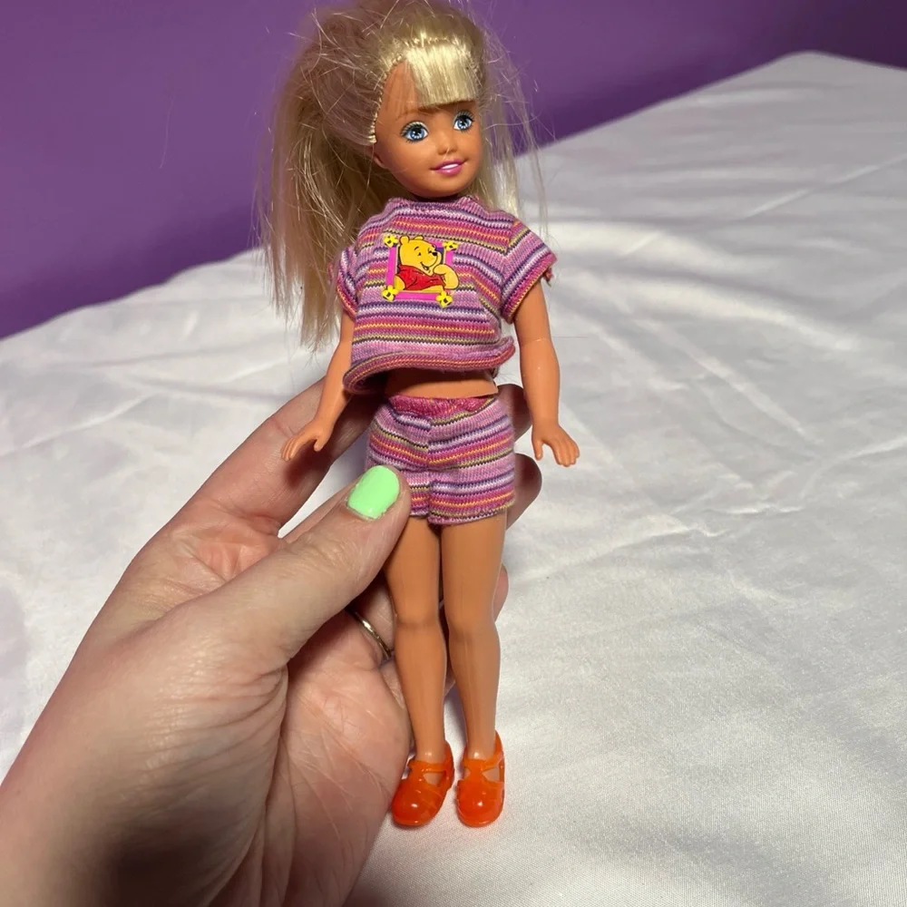 Vintage 90s‎ Stacie Barbie Pooh Flashlight Fun Doll w/ Outfit & Shoes EUC